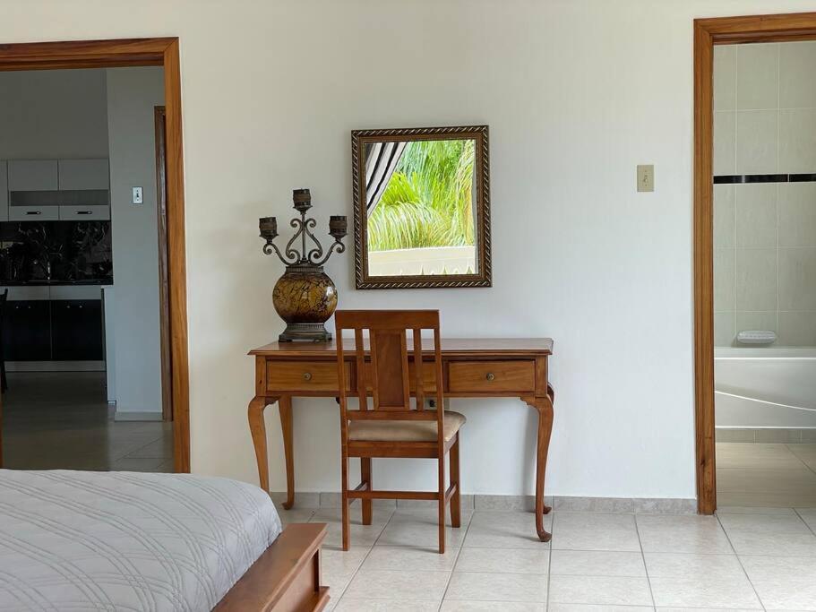 Spring Garden Mobay Resort Luxurious Apartments Teluk Montego Bagian luar foto