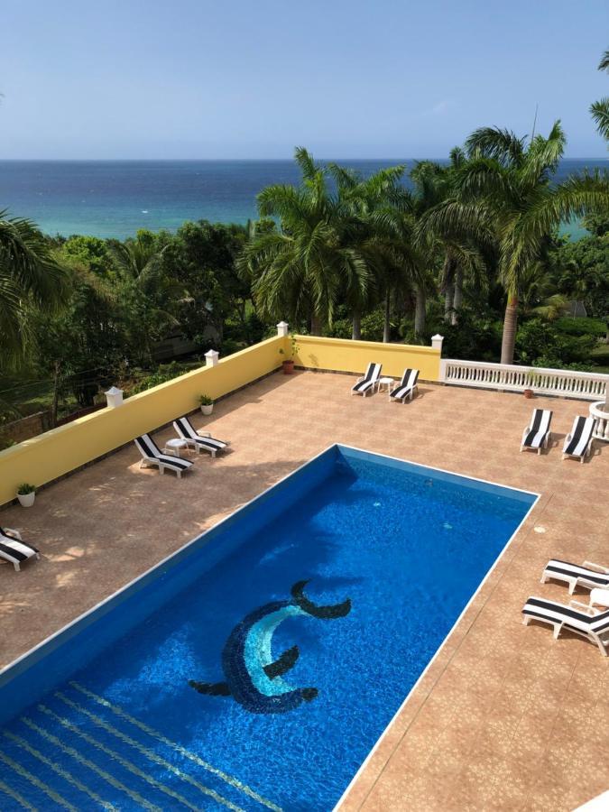 Spring Garden Mobay Resort Luxurious Apartments Teluk Montego Bagian luar foto