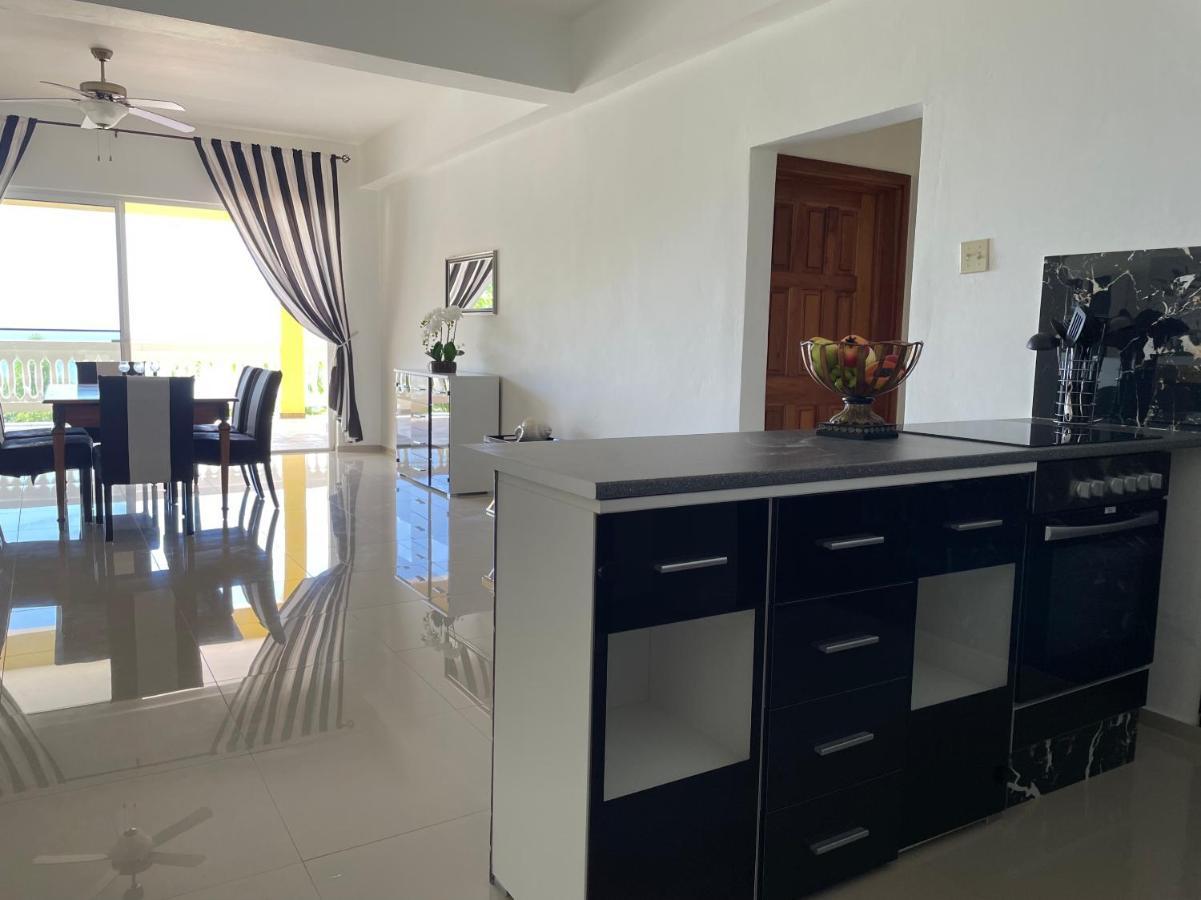 Spring Garden Mobay Resort Luxurious Apartments Teluk Montego Bagian luar foto