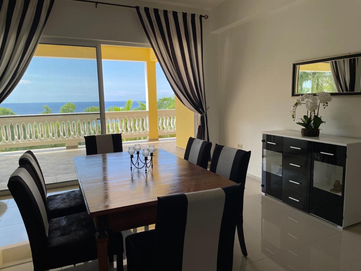 Spring Garden Mobay Resort Luxurious Apartments Teluk Montego Bagian luar foto